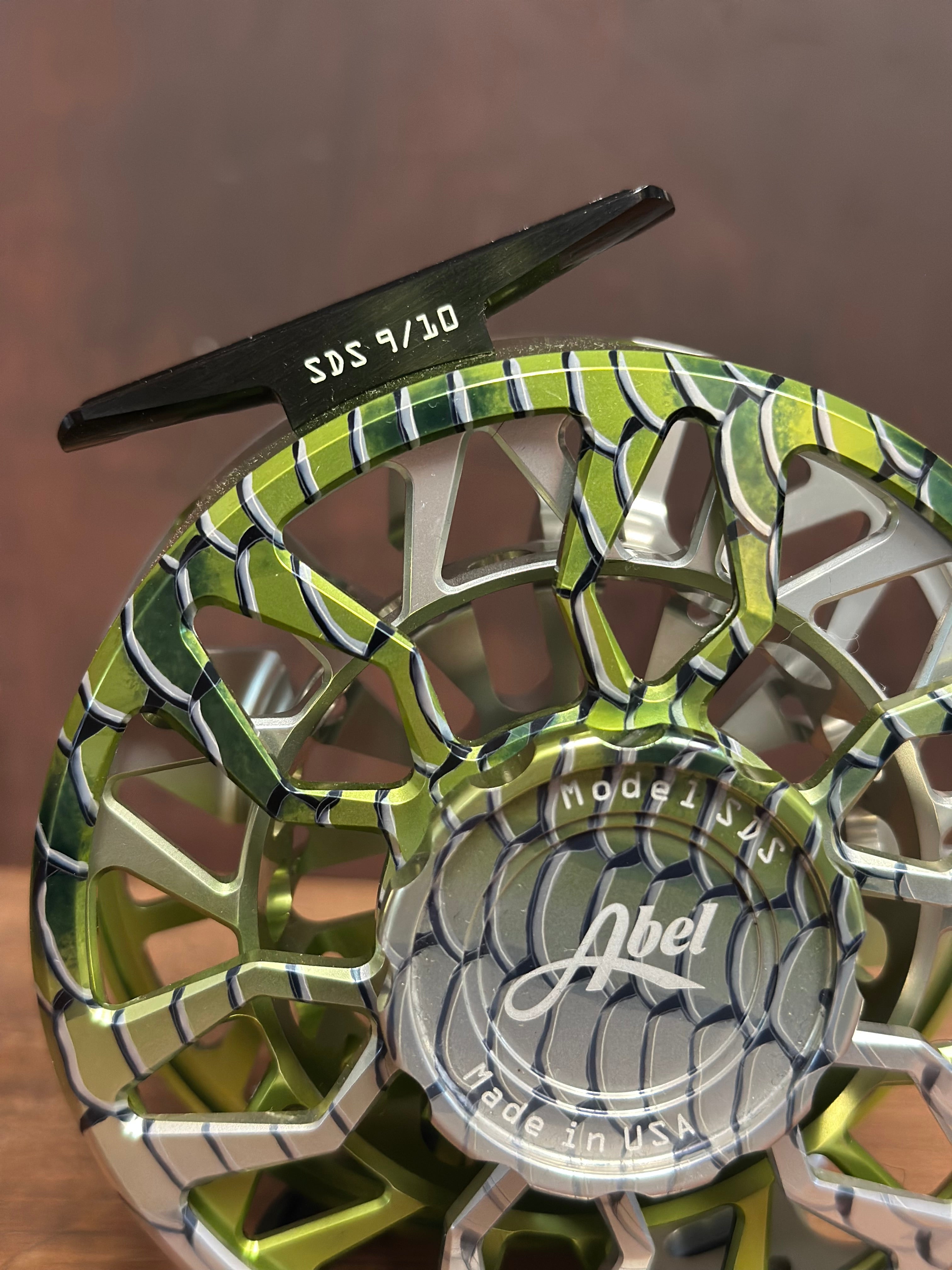 Abel SDS Ported Fly Reel In Fish Graphics 9/10 / Bonefish