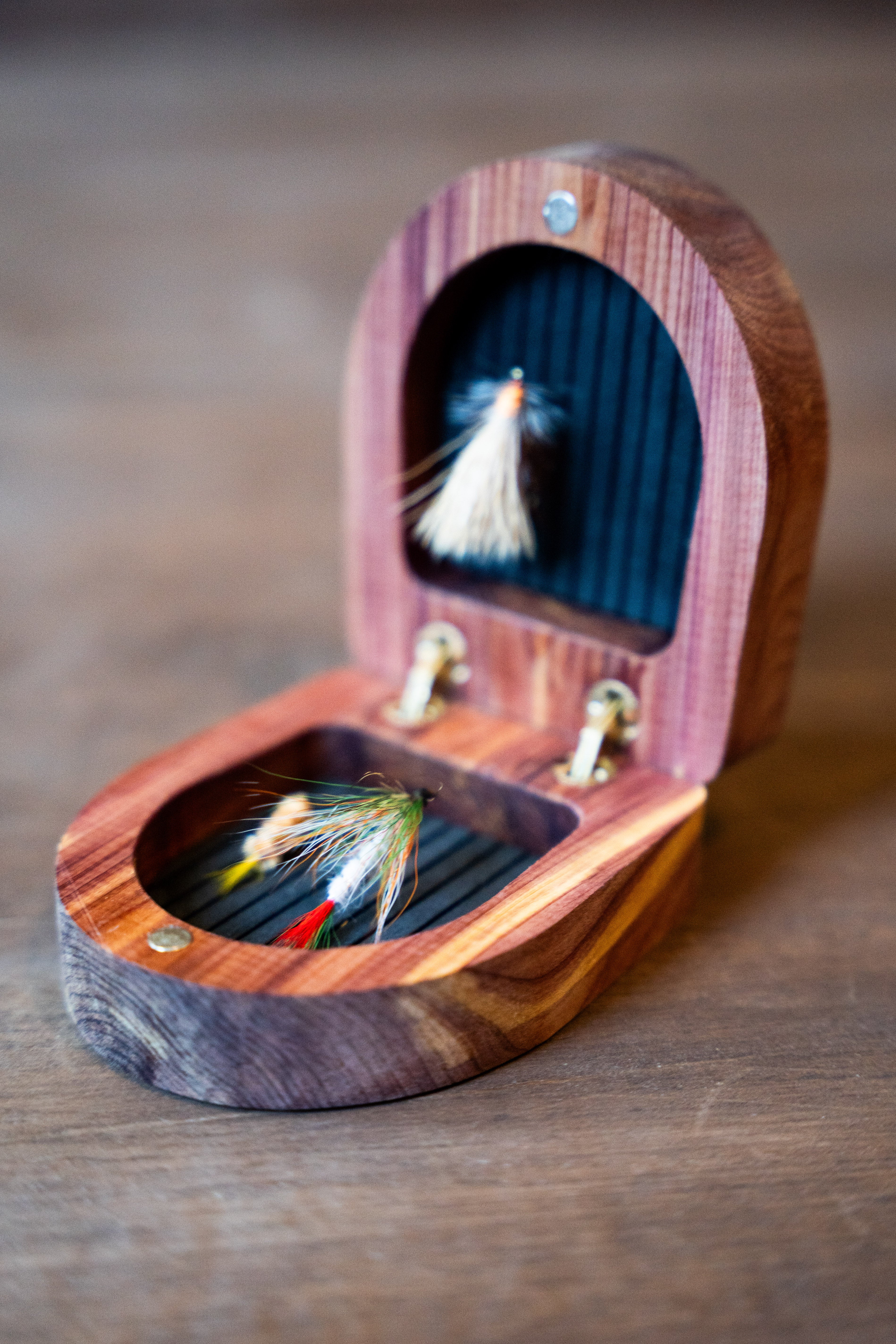 Hand Crafter "Puck" Wooden Fly Box - Maine Fly Company